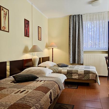 Hotel Pawlowski Zgorzelec Ngoại thất bức ảnh
