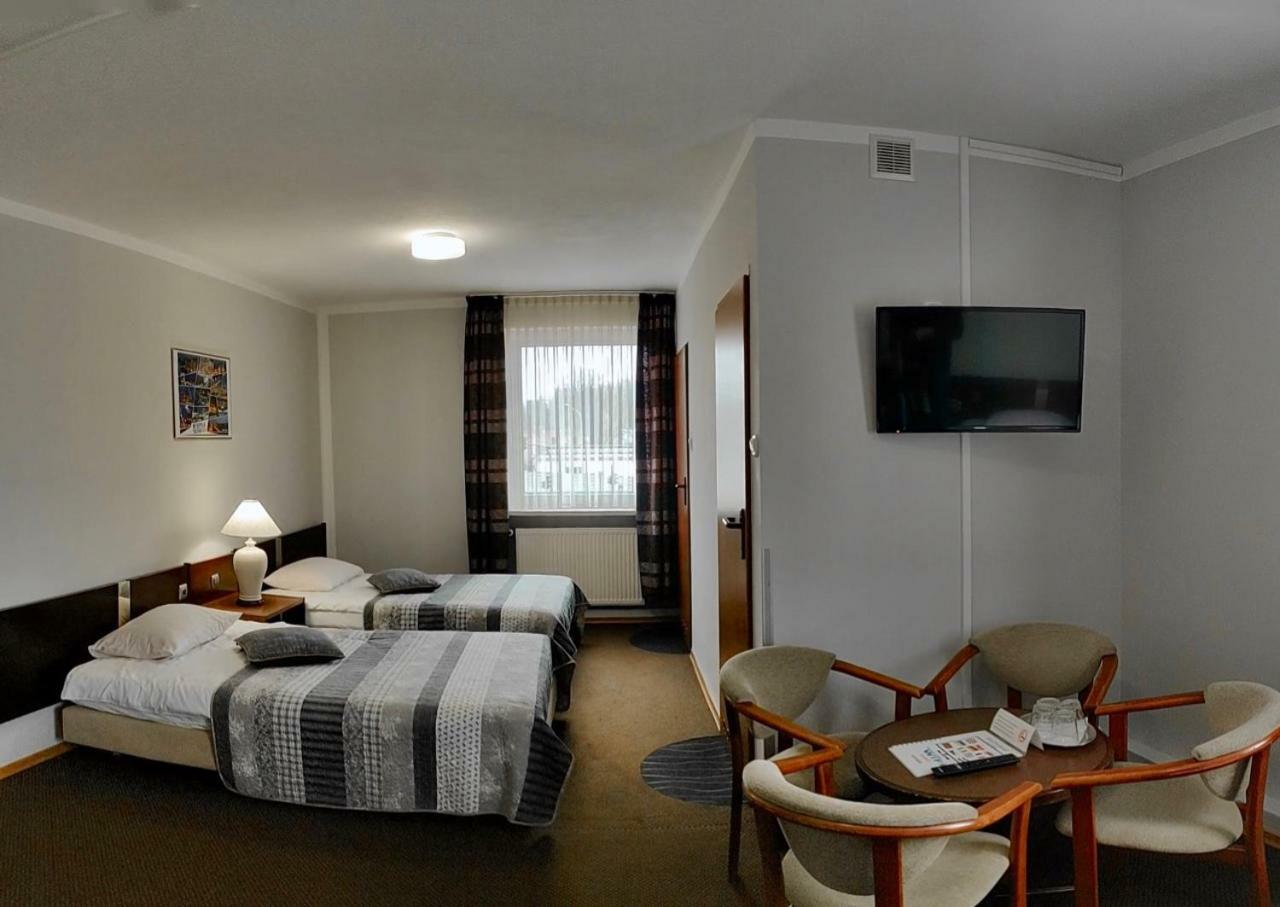 Hotel Pawlowski Zgorzelec Ngoại thất bức ảnh