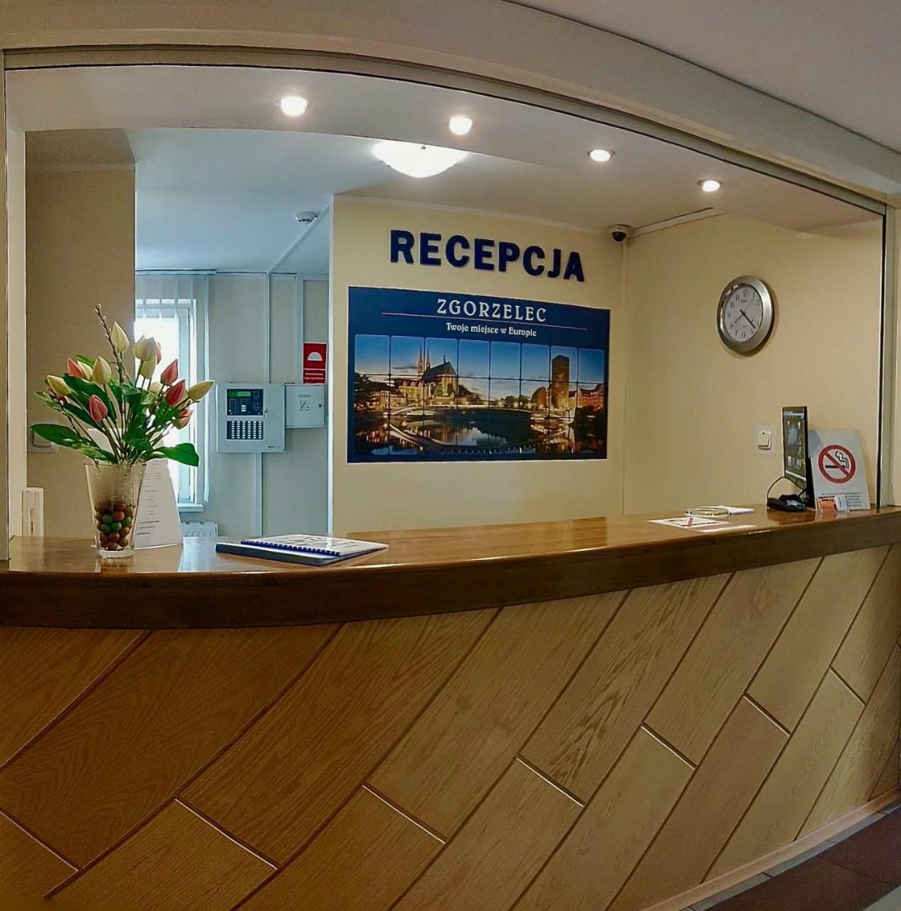 Hotel Pawlowski Zgorzelec Ngoại thất bức ảnh