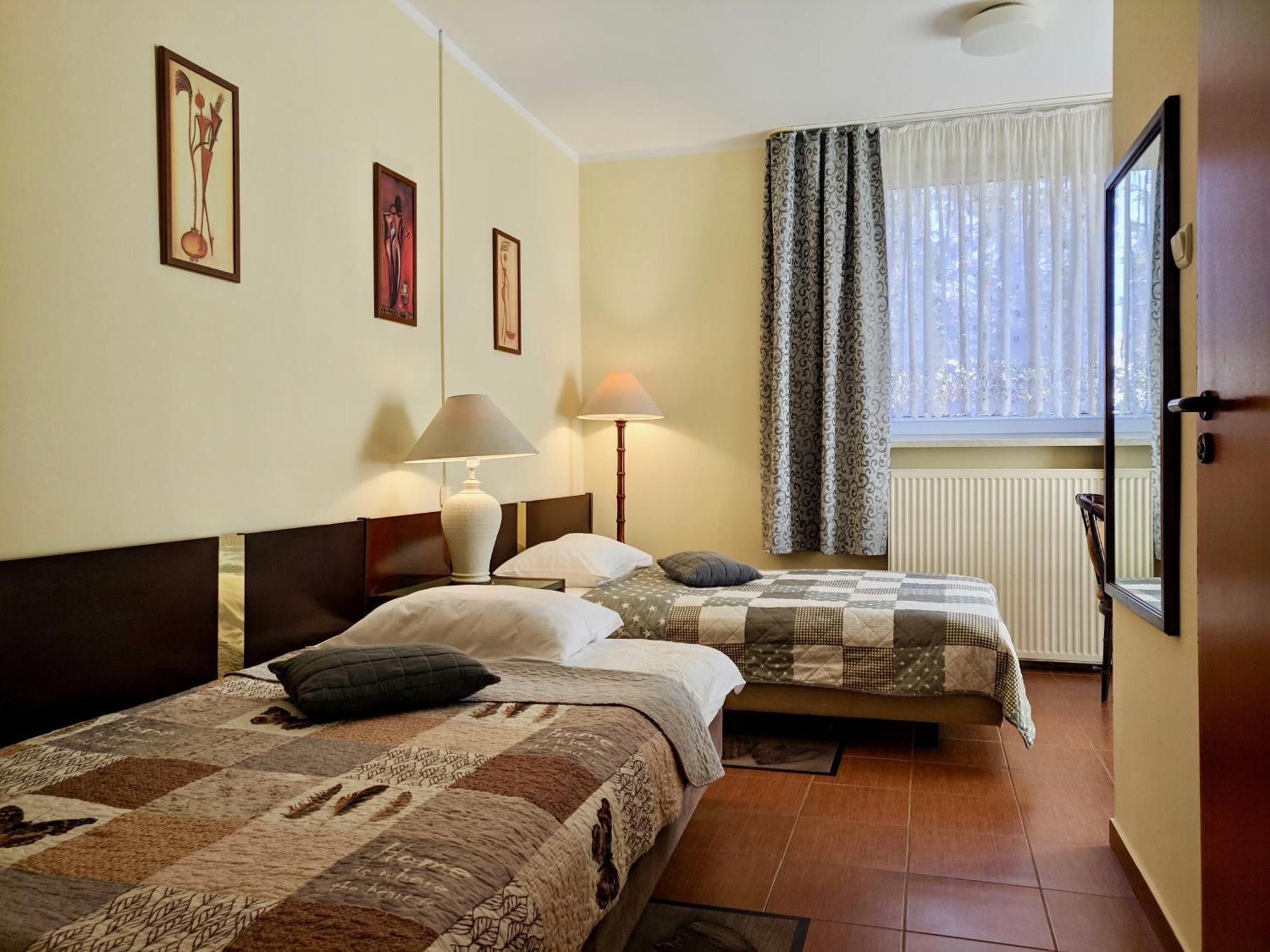 Hotel Pawlowski Zgorzelec Ngoại thất bức ảnh